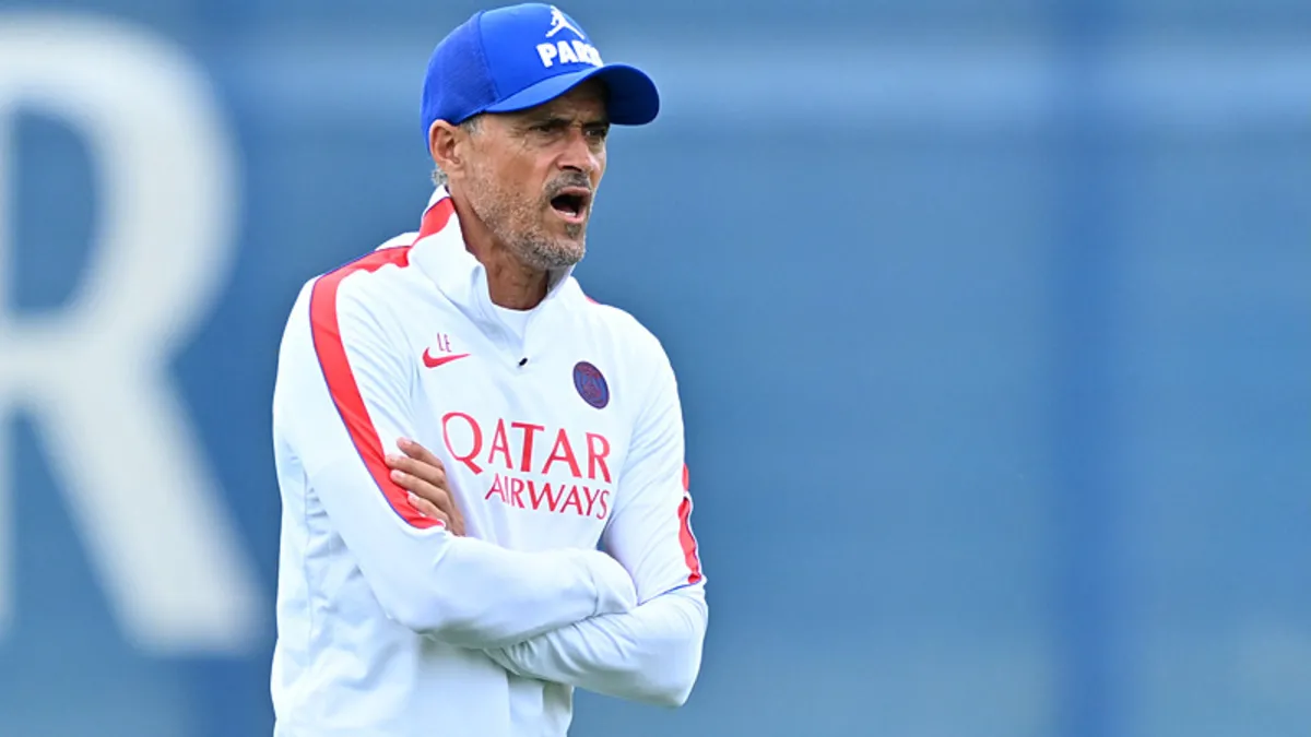 PSG'nin İspanyol hocasından çarpıcı Galatasaray sözleri!