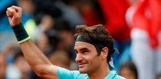 Federer finalde