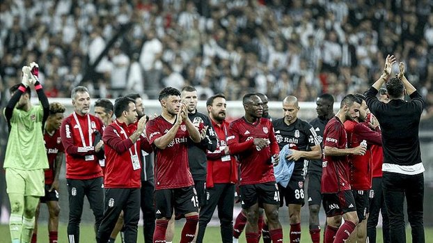 Beşiktaş 10 eksikle sahada