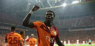 Gomis yine kükredi!