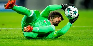 Zengin’e Ada kancası