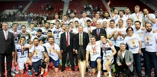Voleybol’da örnek bir fotoğraf daha...