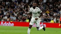 Rüdiger 1 yıl daha uzattı