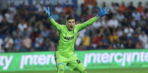 Fenerbahçeli Altay’a gözaltı