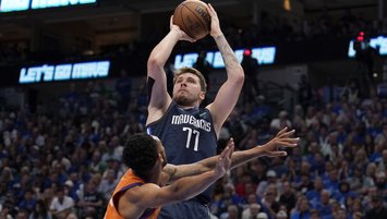 Mavericks beat Suns to level NBA playoff series in West semifinals