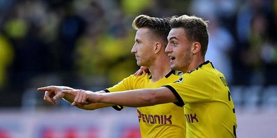 Borussia Dortmund Bayer Leverkusen'i 4 golle geçti