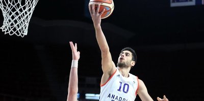 NBA 76ers sign Furkan Korkmaz