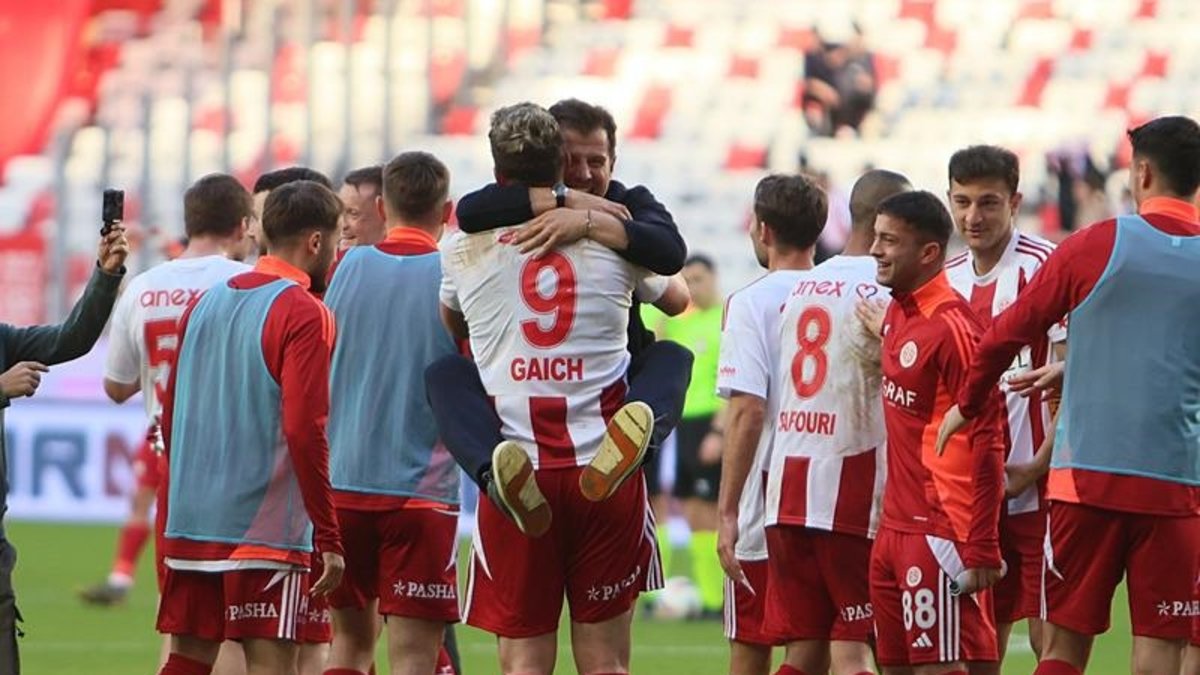 Antalya'da Gaich şov