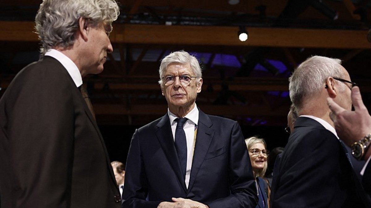 Wenger'den Dev Proje: 100 Ülkede 100 Futbol Akademisi