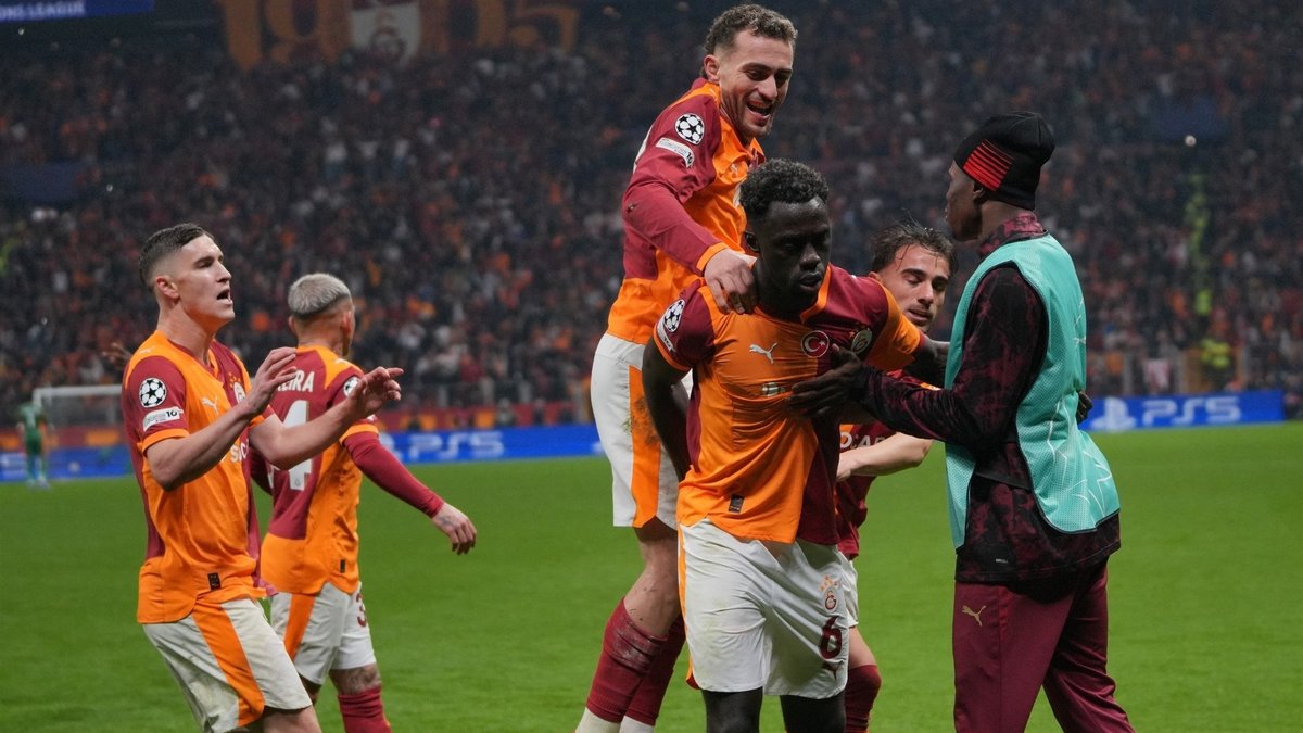 Galatasaray'ın Juventus'u dağıttığı maç sonrası yabancı basından flaş manşet!