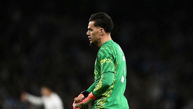 Manchester City'e Ederson'dan kötü haber!