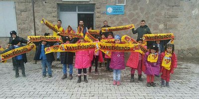 Kayserispor taraftarından örnek davranış