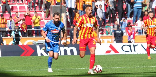 Kayserisporlu Tjaronn Chery: "Daha fazla gol atmak istiyorum"