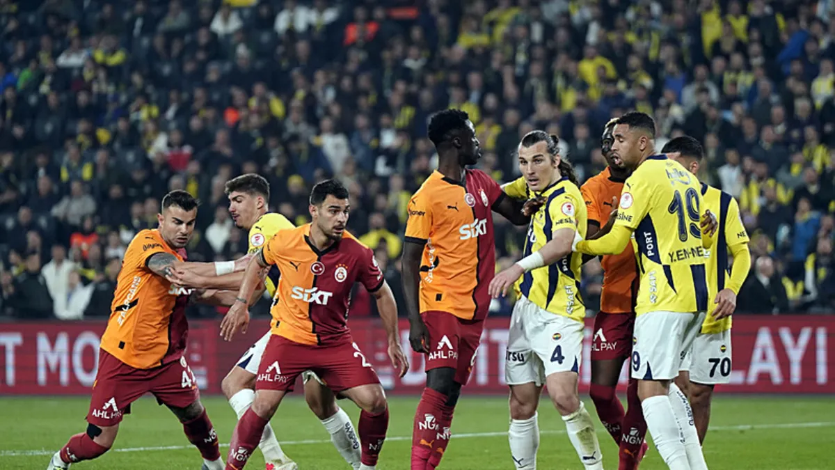 Fenerbahçe-Galatasaray derbisi tarihe geçti!