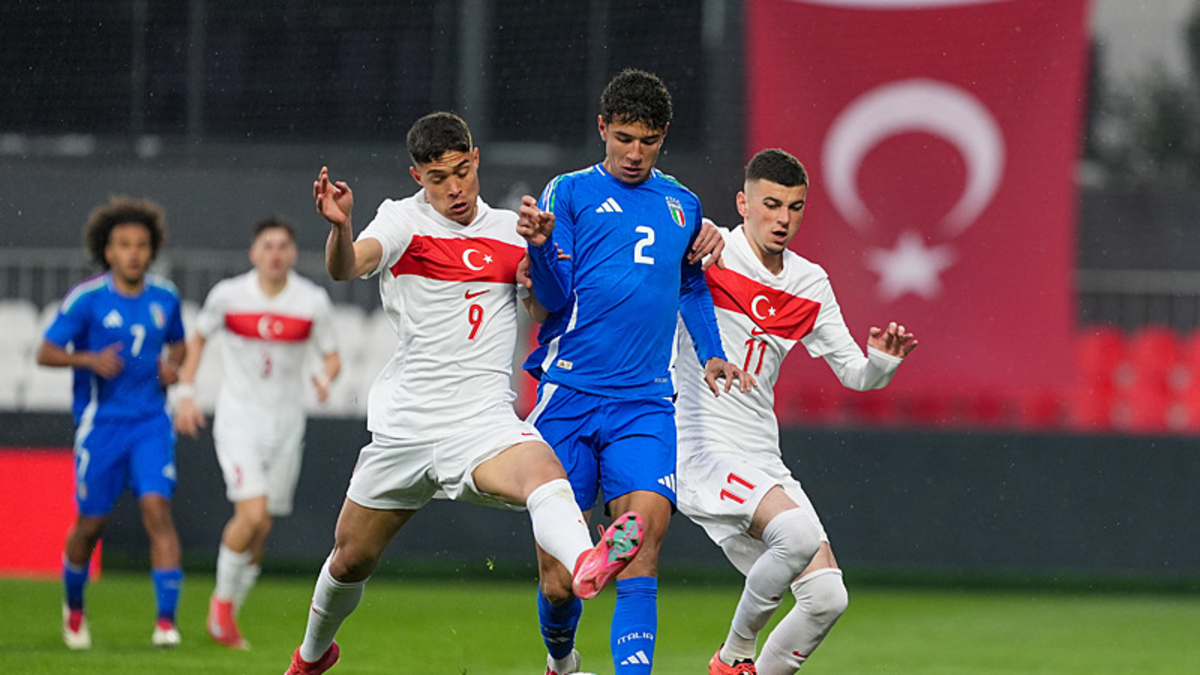 Türkiye 0-3 İtalya | MAÇ SONUCU-ÖZET (UEFA 20 Yaş Altı Elit Lig) Türkiye 0-3 İtalya | MAÇ SONUCU-ÖZET (UEFA 20 Yaş Altı Elit Lig)