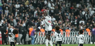 Atiba Beşiktaş tarihine geçti!