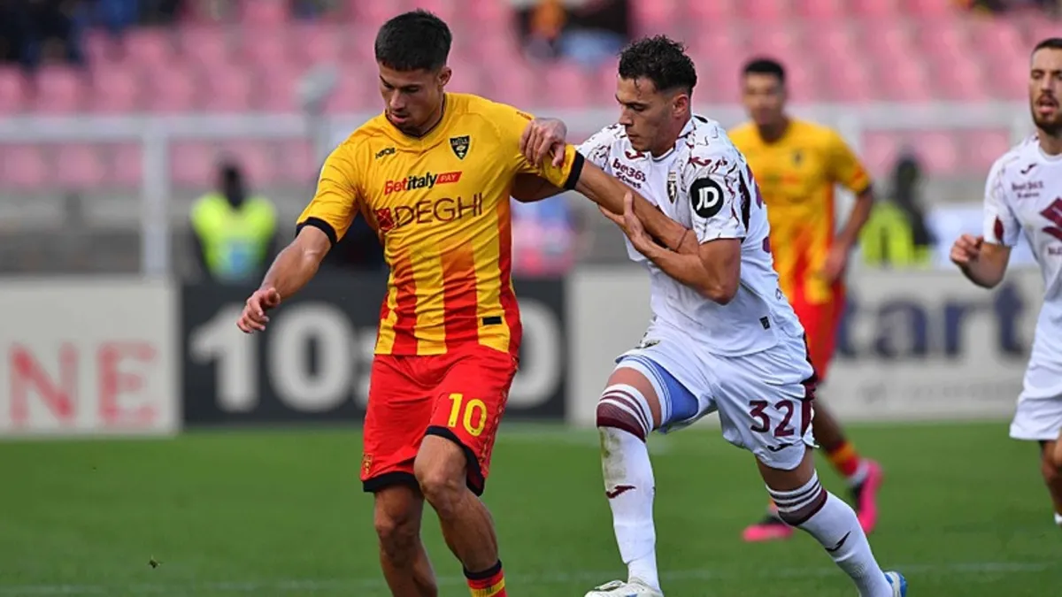 Lecce Torino'yu ilk yarıda bulduğu gollerle devirdi!