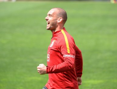 Sneijder: Gelecek planlarımı yıktılar
