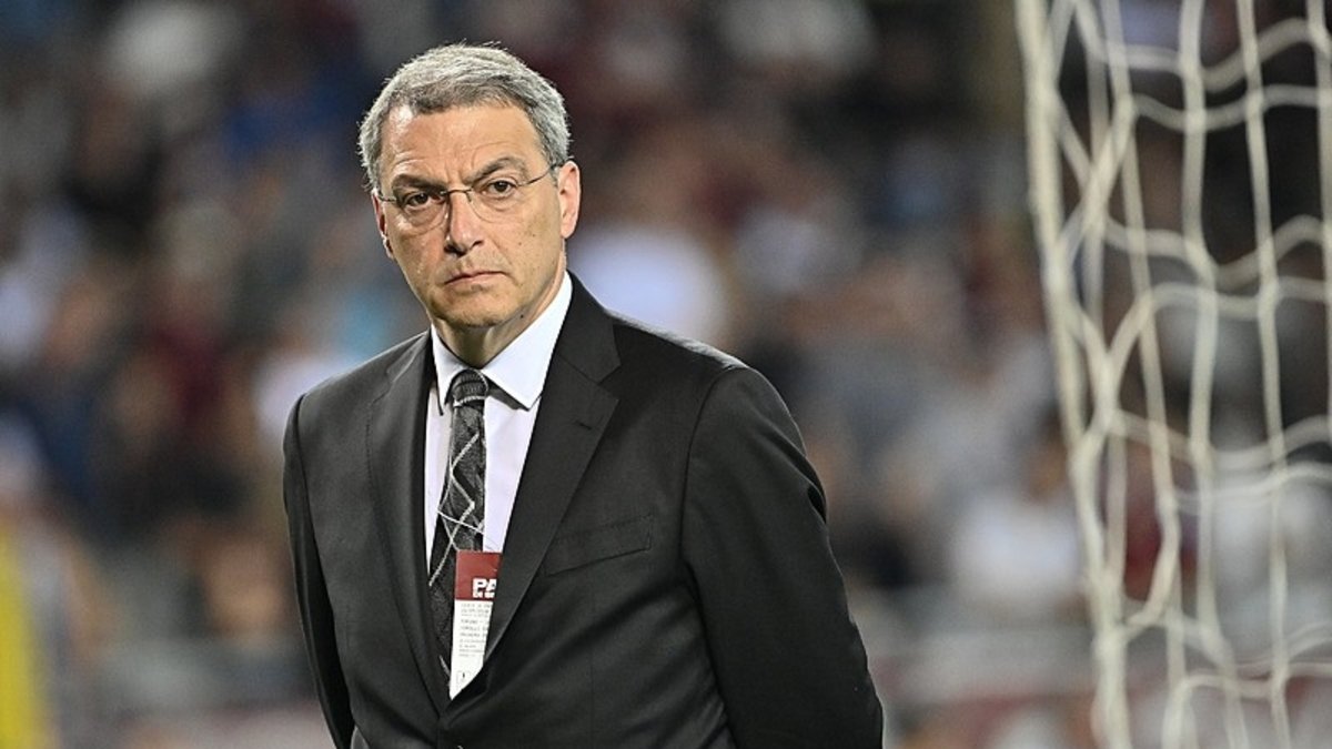 Juventus'ta Damien Comolli ile yollar ayrıldı!