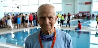 Yüzmeye adanmış bir hayat