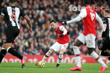 Son dakika Fenerbahçe transfer haberi: Mesut Özil'de son 48 saat! Resmi açıklama...
