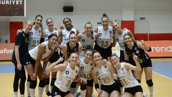 Vakıfbank sahne alıyor