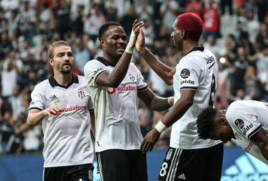 Beşiktaş’ta Larin’in bileti kesildi