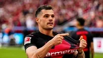 Xhaka para peşinde