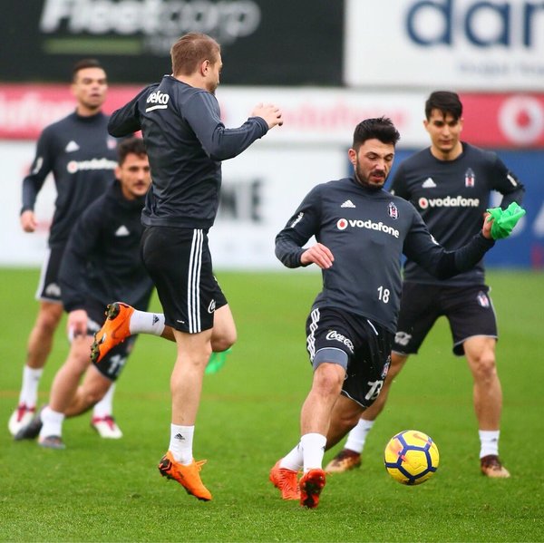 Beşiktaş'ın yıldızı geri döndü!