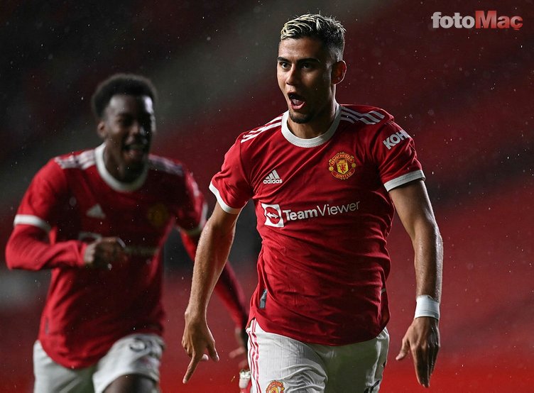 Son dakika spor haberleri: Fenerbahçe'den üçlü transfer harekatı! Vedat Muriqi, Andreas Pereira, Sead Kolasinac...