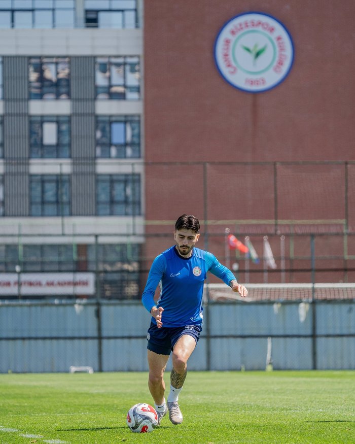 fenerbahce-caykur-rizespor-maci-ne-zaman-saat-kacta-ve-hangi-kanalda-1776403165244.jpeg Fenerbahçe-Çaykur Rizespor maçı muhtemel 11'ler