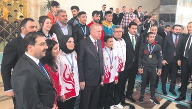 Başkan Erdoğan Haliliyeli sporcuları tebrik etti