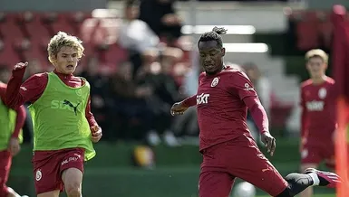 Elfsborg mesaisi sürüyor