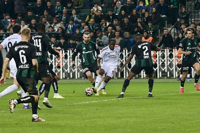 kocaelispor-besiktas-maci-canli-ne-zaman-saat-kacta-hangi-kanalda-1772255094775.jpeg Kocaelispor-Beşiktaş maçı detayları!