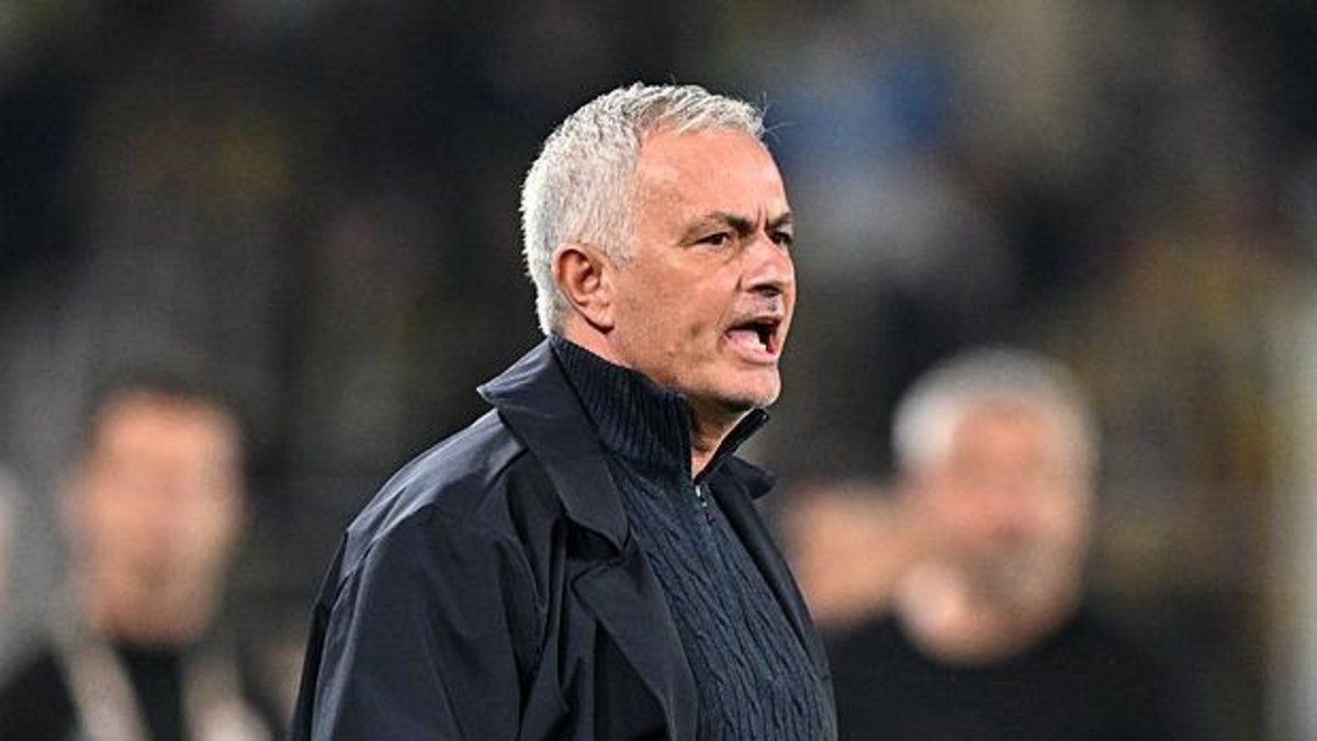 FENERBAHÇE HABERLERİ - Jose Mourinho'dan şampiyonluk sorusuna yanıt! FENERBAHÇE HABERLERİ - Jose Mourinho'dan şampiyonluk sorusuna yanıt!