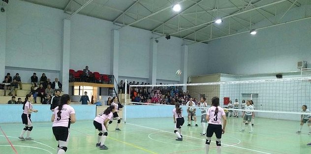 Selendi'de futbol ve voleybola YBO damgası