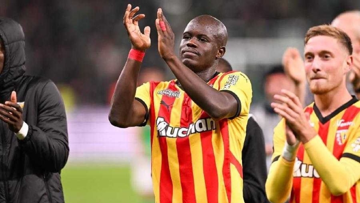 Malang Sarr'ın temsilcisi Fenerbahçe için İstanbul'da