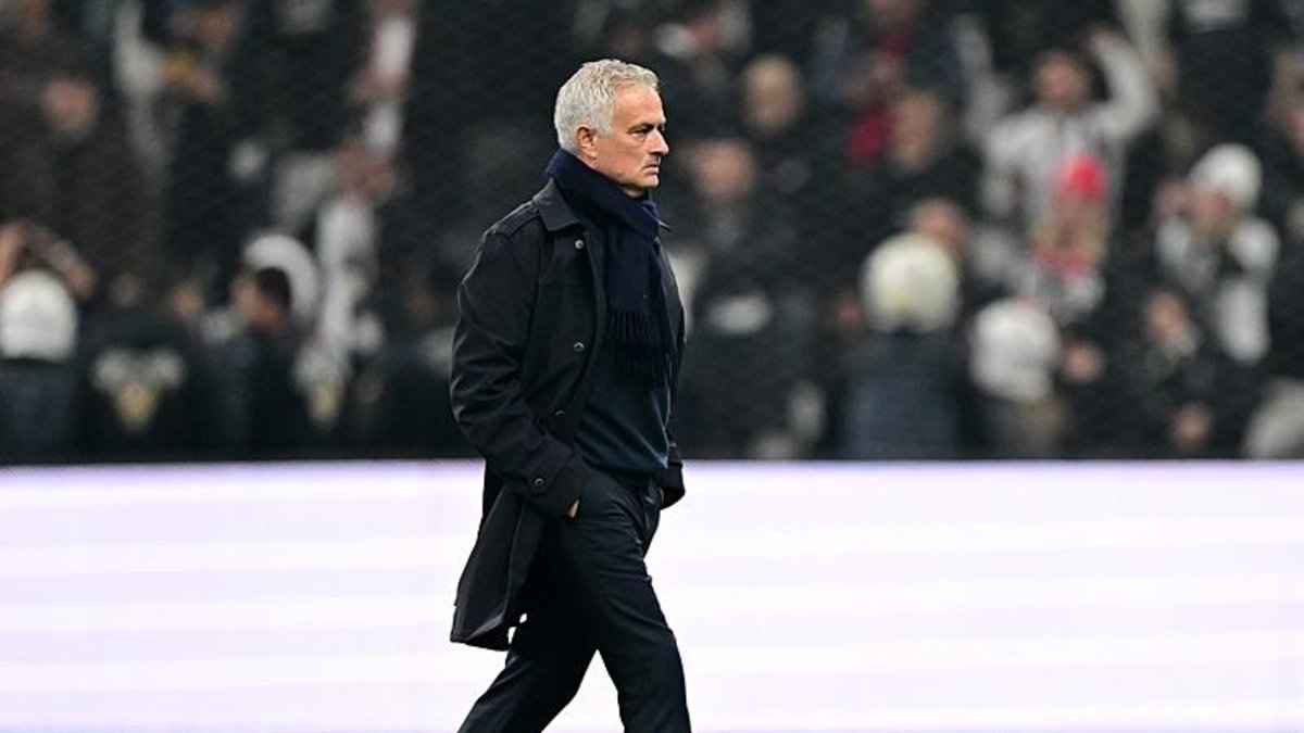 FENERBAHÇE HABERİ | Derbilerin kayıp adamı Jose Mourinho!