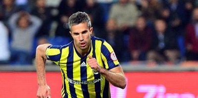 Van Persie kalıyor!