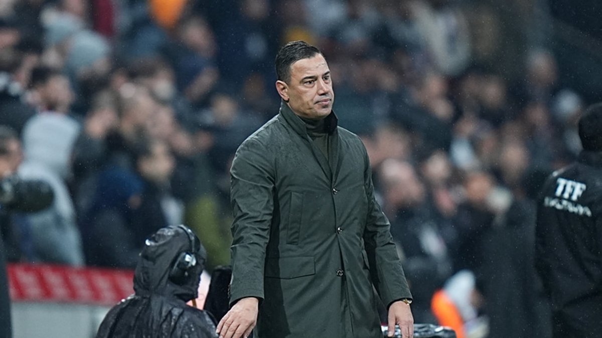 Konyaspor'da, Çağdaş Atan ile yollar ayrıldı