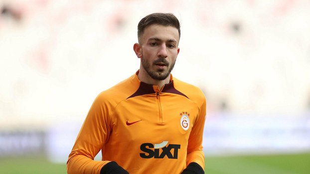 Halil sınıfta kaldı