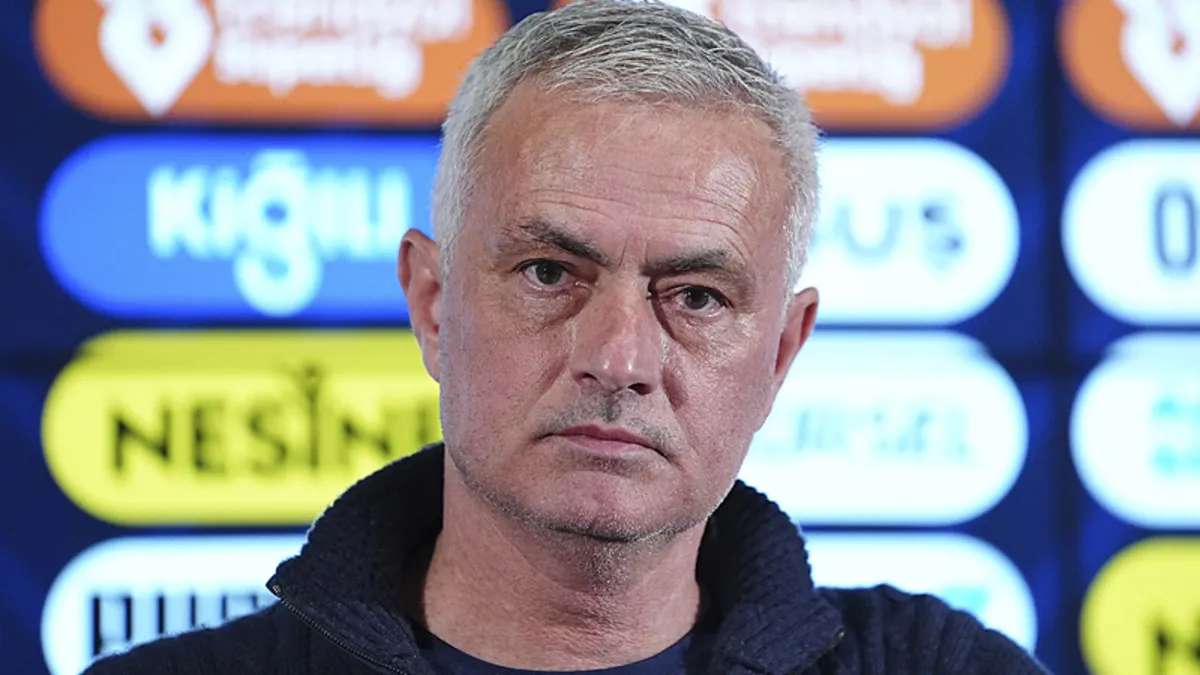 Fenerbahçe’de Jose Mourinho İsmail Kartal’ın gerisinde kaldı!
