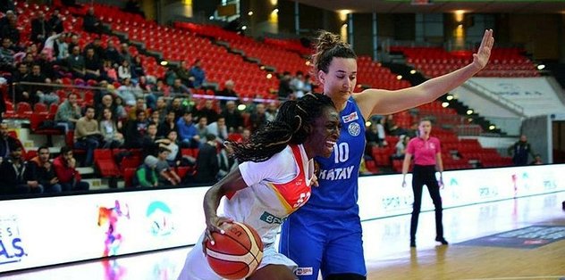 Hatay BB İspanyolları rahat geçti