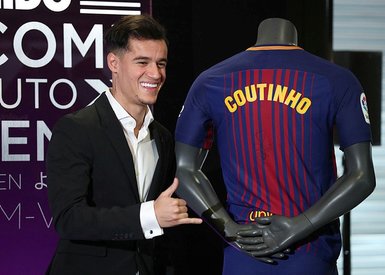 Coutinho için imza töreni düzenlendi
