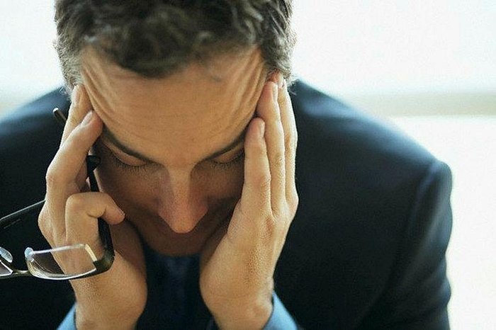 kume-bas-agrisi-cluster-headache-nedir-kume-bas-agrisi-belirtileri-nedir-tedavisi-var-mi-neden-olur-genetik-mi-1690783521382.jpeg