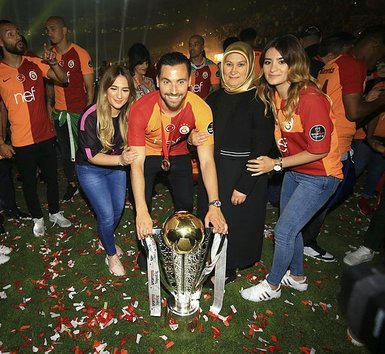 Fenerbahçe Teknik Direktörü Phillip Cocu’nun gözdesi Galatasaraylı Sinan Gümüş!