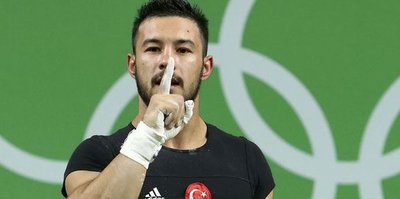 Milli takım kampında kavga! Çatalla...