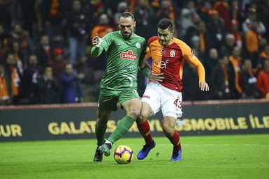 Spor yazarları Galatasaray - Ç.Rizespor maçını yazdı