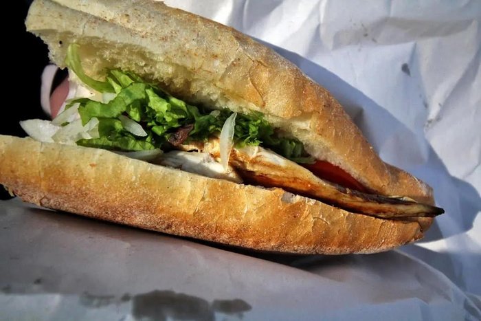 balik-ekmek-nasil-yapilir-en-iyi-balik-ekmek-hangi-balikla-yapilir-balik-ekmek-icin-en-uygun-balik-malzemeleri-1667222256360.jpeg
