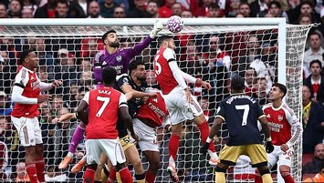 Arsenal West Ham'ı devirdi